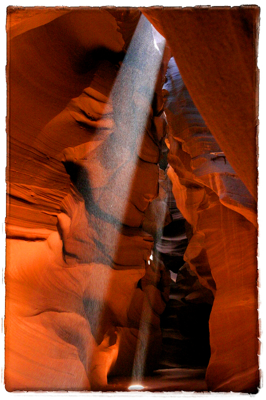 Antelope Canyon 4 Page, AZ � Dave Hickey